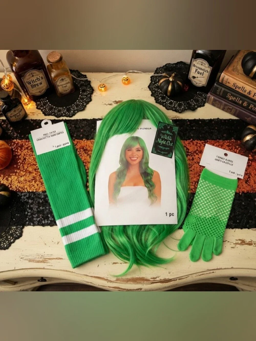 HALLOWEEN COSTUME Green Glam Wig with Matching Green Accessories